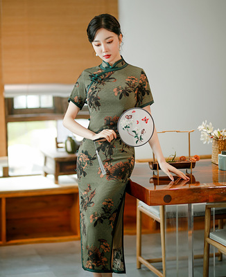 women Dark Green Floral cheongsam Chinese Dress Qipao for Women Girls  long wide edge to improve Chinese wind tang suit qipao with short sleeves