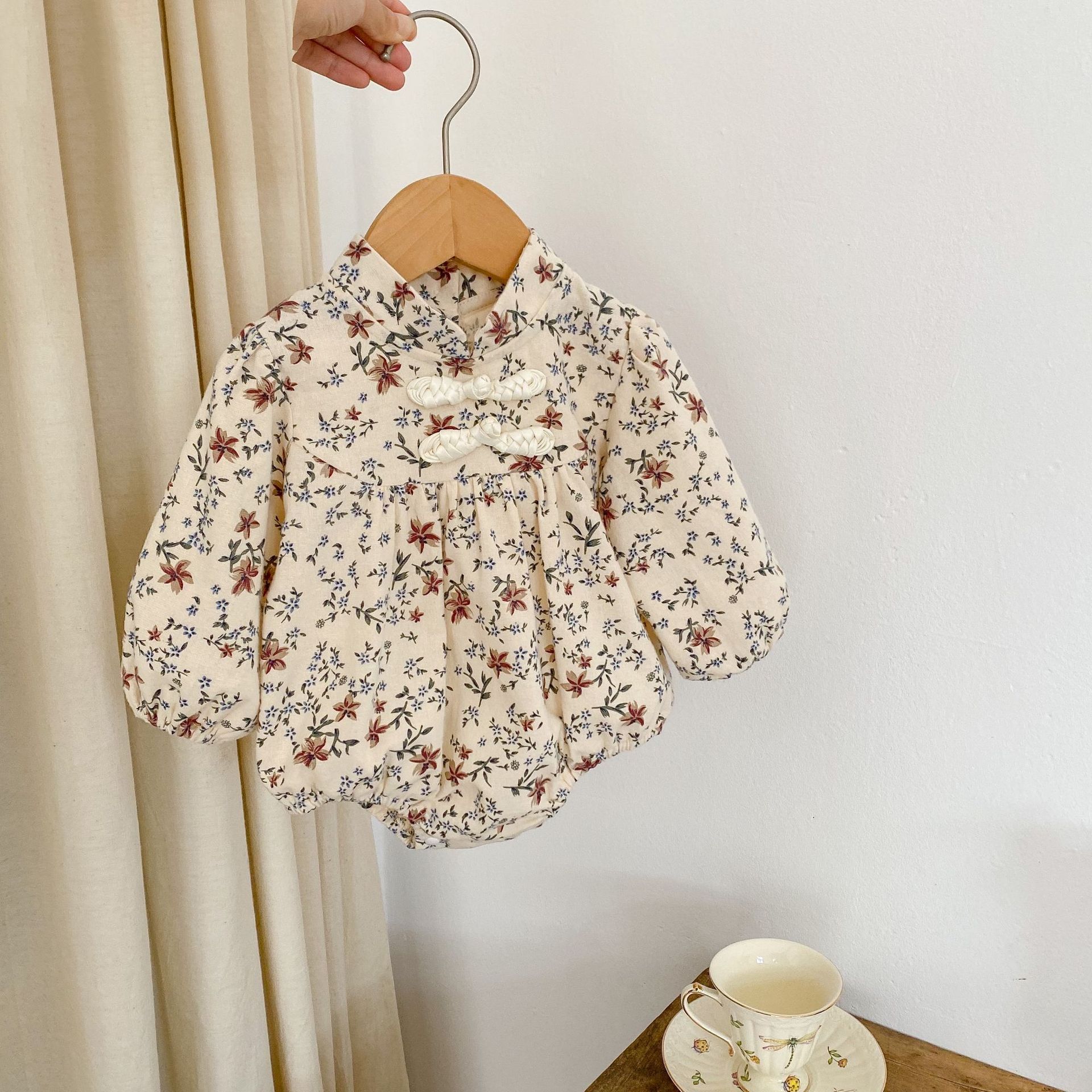2024 Autumn New Girl Baby Floral Cheongsam Collar Ha Yi Long Sleeve Loose Triangle jumpsuit Crawler_voghion.com