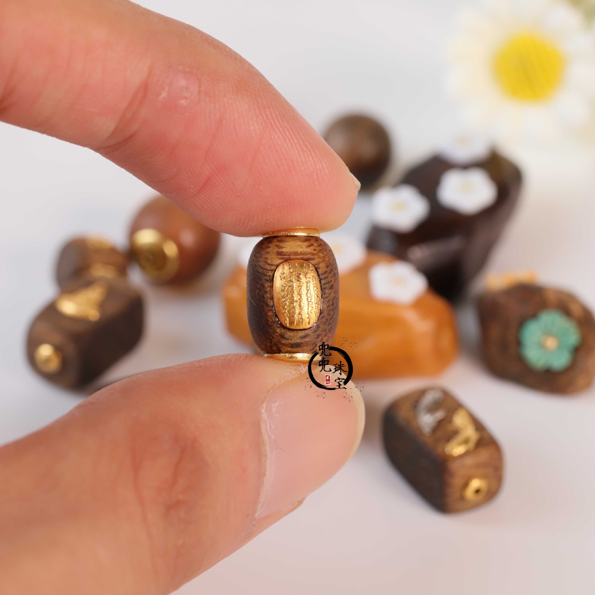 S925 Silver Chess Nut Agarwood Inlay Collection of Buddha Beads and Spacer Beads for DIY Crafts and Jewelry Accessories