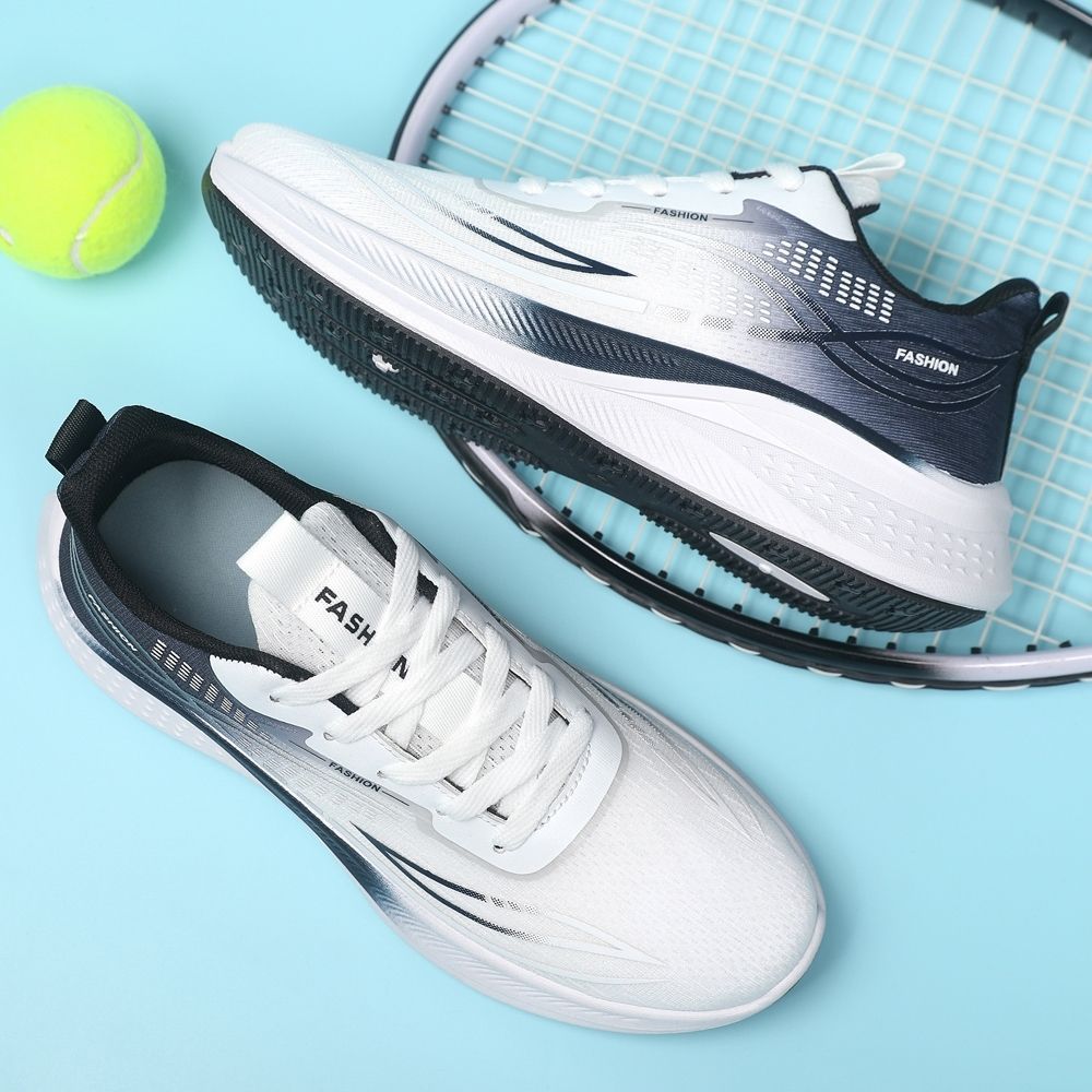 Nuevos zapatos de verano de tela de malla transpirables ligeros versátiles zapatos deportivos casuales de moda zapatos de carrera