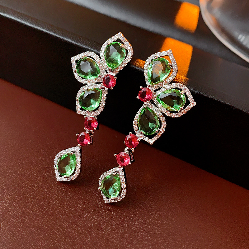 1 Paire Dame Fleur Placage Incruster Le Cuivre Zircon Boucles D'oreilles display picture 3