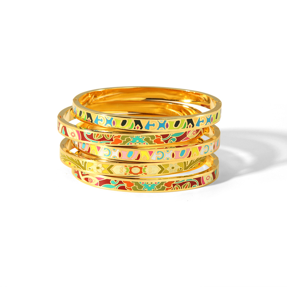 Nueva pulsera de esmalte pintada de verano de estilo europeo y americano de acero inoxidable chapado en oro de 18 quilates joyas de alta calidad para mujeres