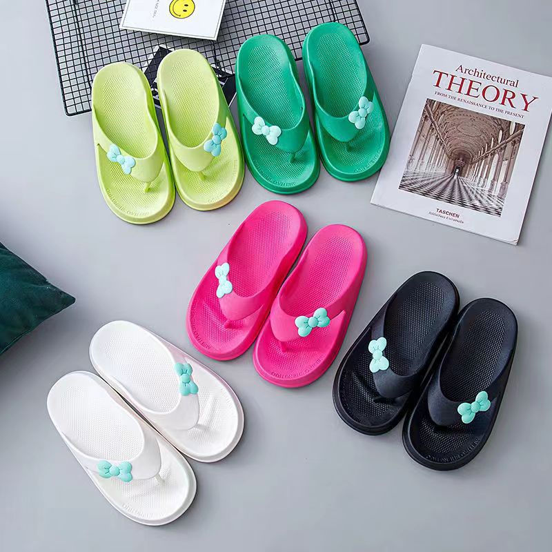 拖鞋女外穿夏新款人字拖女校园防滑软底夹脚凉拖海边沙滩女鞋批发|ru