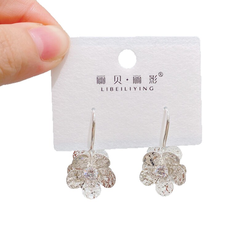 丽银/丽贝丽影复古金属耳环潮流耳饰女简约气质耳坠个性时尚潮款|undefined