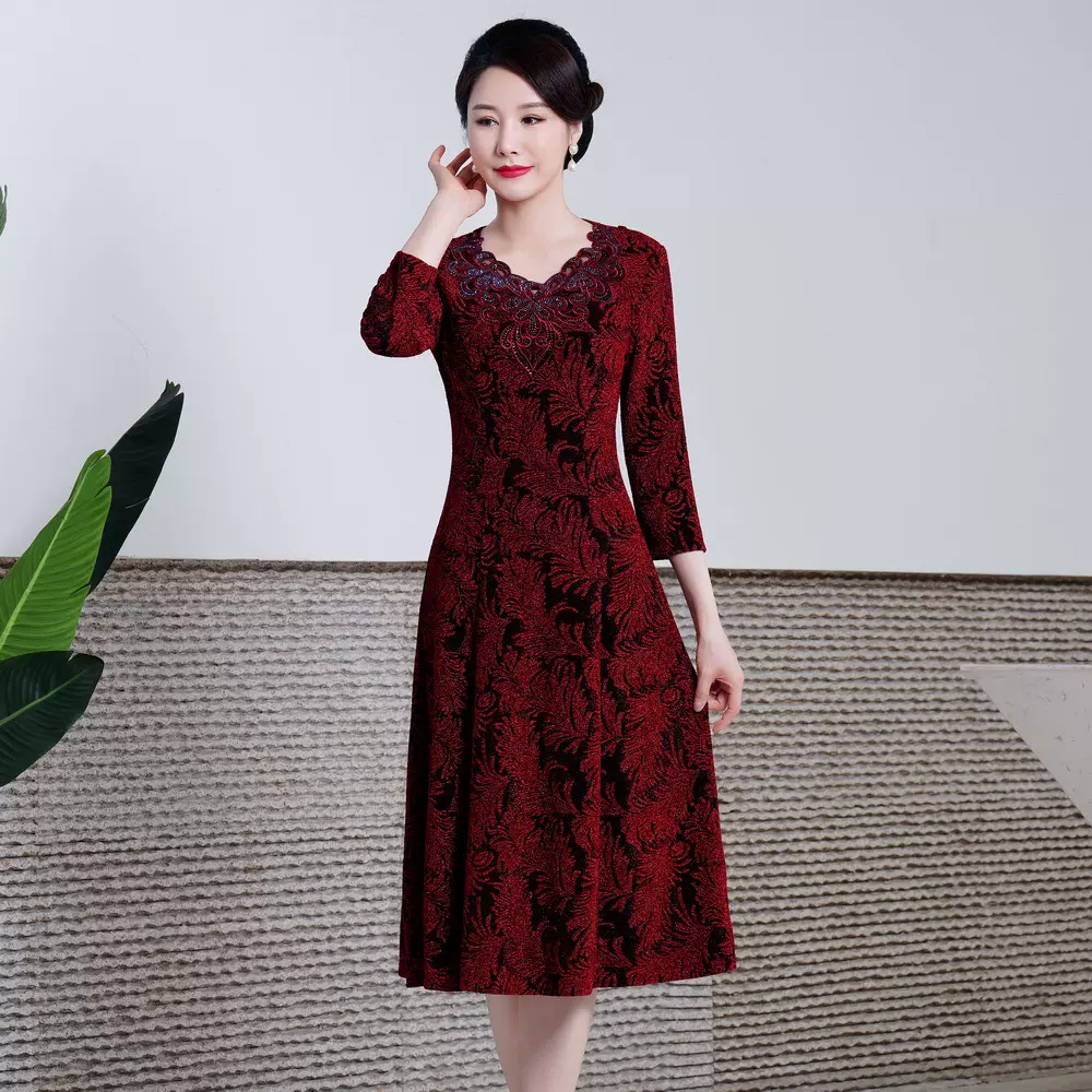 鸿韵绣中老年女装妈妈装连衣裙秋装新款服装批发结婚敬酒大码日常