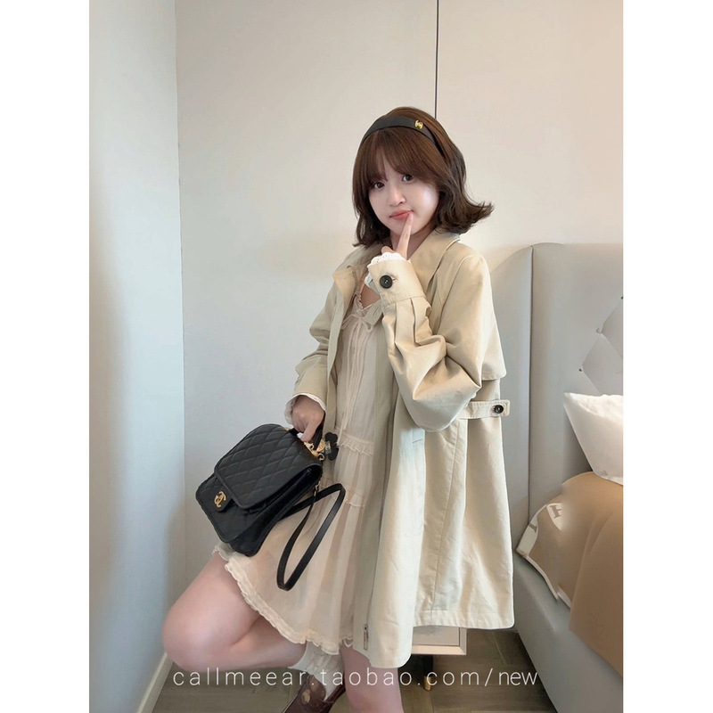 CallmeEar//【秋日慕斯】袖口蕾丝拼接设计风衣外套女秋宽松上衣|undefined