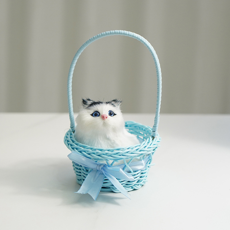 높은 바구니 (파란색) + 검은 귀 쪼그리고 고양이 짖을 수 있습니다