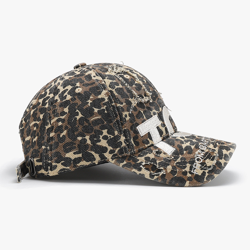 Trendig dam baseballkeps med leopardmönster och slitningar_voghion.com