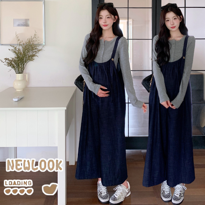 2026 Autumn New Arrival: Knitted Maternity Top + Korean-style Versatile Casual Maternity Overalls