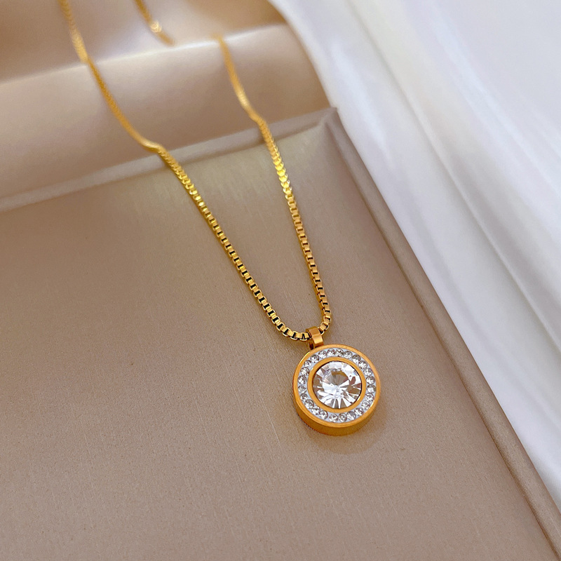 14g Weight Vacuum Plating Gold Plating Process 304 Stainless Steel Vacuum Plating Zircon Round Casual Simple Style Box Chain Pendant Necklace For Women'S
