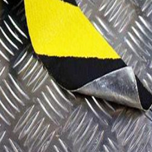 ���ƾ�ʾ�����z������̨�APVCĥɰ�l�̈�܇վ�Ͳ��O�侯ʾ�����N