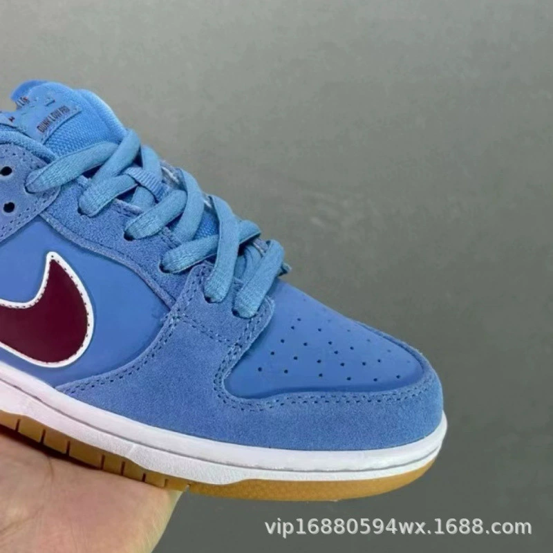 SB Dunk Low является экономичным для новой версии новых кроссовок FZ5065