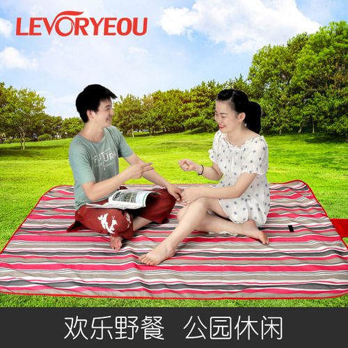 Outdoor Oxford picnic mat park leisure lawn ground cloth waterproof and moisture-proof widened and portable