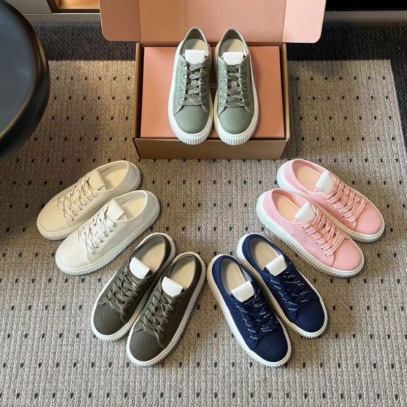 2026 Summer New Style Round-Toe Thick-Soled Sneakers for Women, Mesh Breathable Hollow Casual Shoes, Versatile Height-Increasing Platform Shoes 2026 Summer New Style Round-Toe Thick-Soled Sneakers for Women, Mesh Breathable Hollow Casual Shoes, Versatile Height-Increasing Platform Shoes
