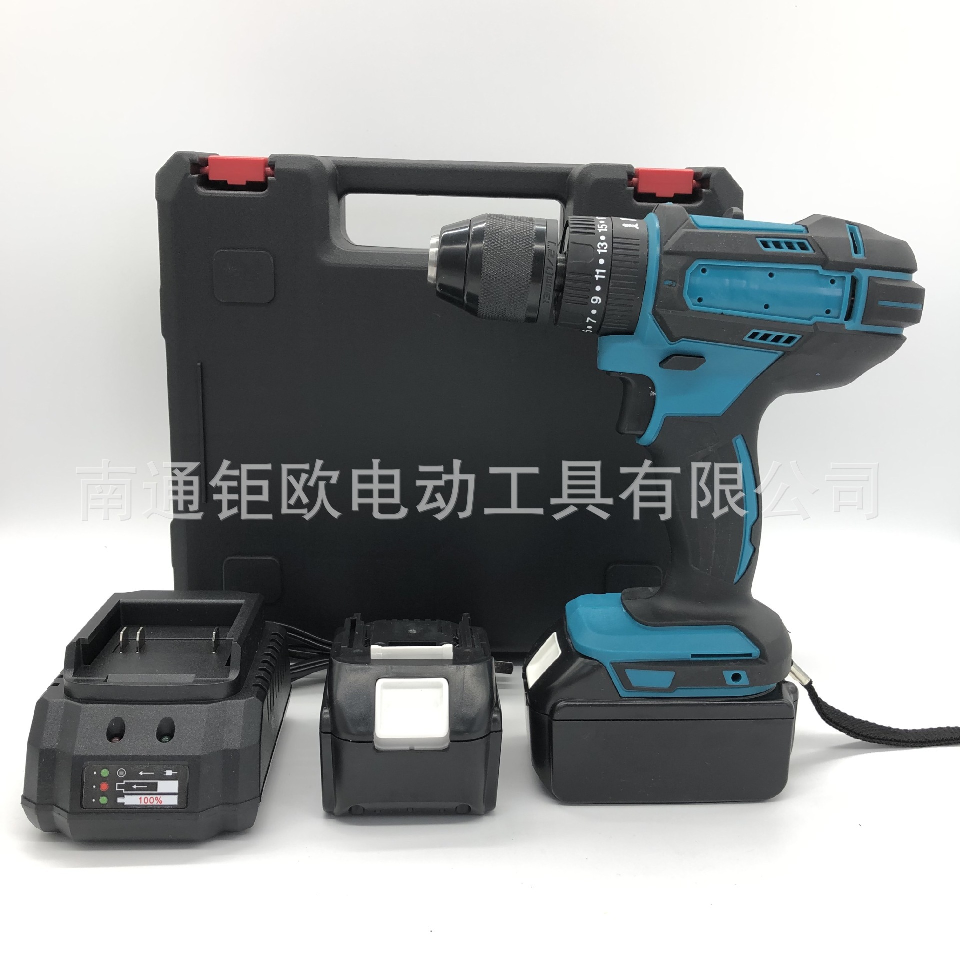 13606796505_2031236782