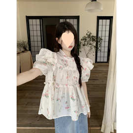 法式气质木耳飞飞袖碎花衬衫女夏季新款设计感宽松减龄娃娃衫衬衣