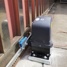 ƽ���T늙C늄�늄��Tһ�w�C�b��ֱ�������e���Ԅ��_�T�C