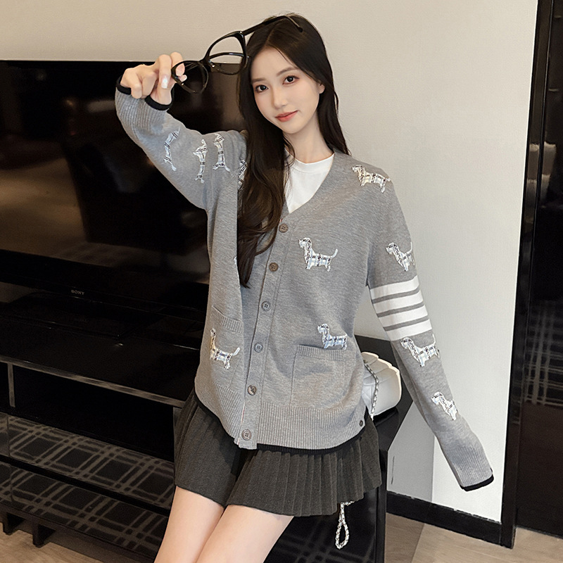 2026 Spring and Autumn New Tb Four-Stripe Full-Body Checkered Dog Pattern Jacquard V-Neck Long Sleeve Unisex Knitted Cardigan