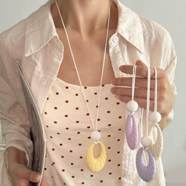 耳环;耳钉;项链