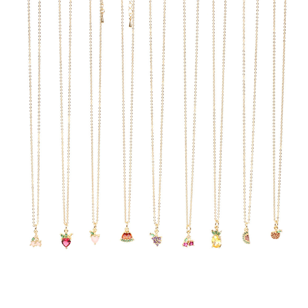 Cross-Border Wholesale Inlaid Zircon Strawberry Fruit Necklace Womenu0027s Autumn Design Pendant Gol