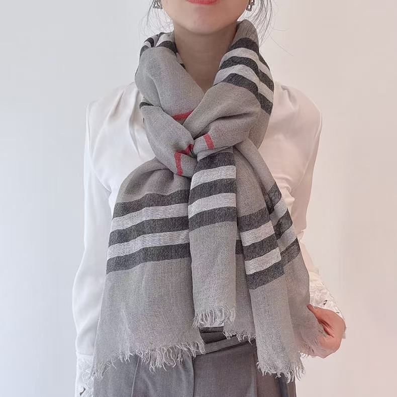 Classic European and American vintage wool acrylic long scarf for women, classic baba-style, Maillard color, medium-thick shawl Classic European and American vintage wool acrylic long scarf for women, classic baba-style, Maillard color, medium-thick shawl
