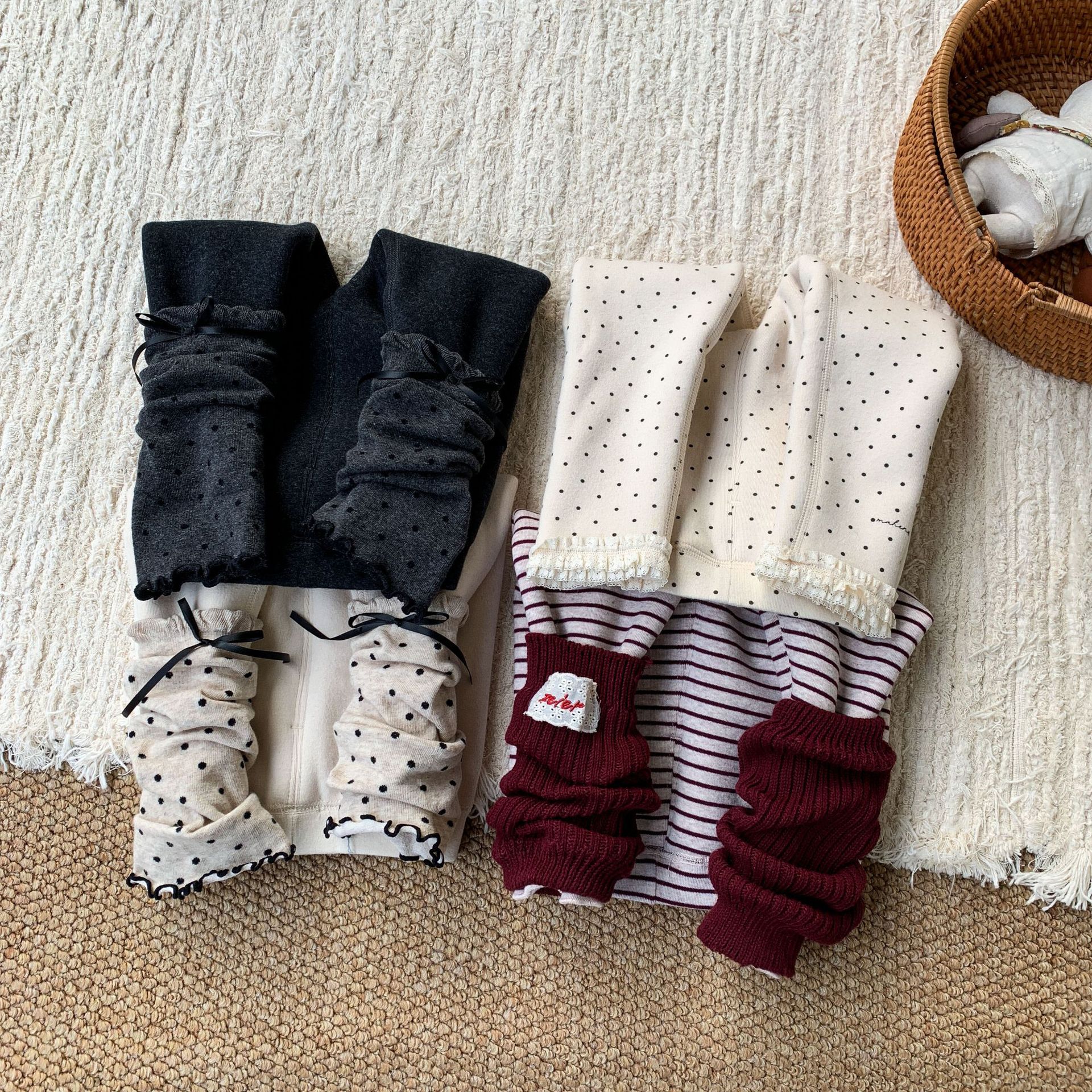 Pantalones de niña ropa de invierno 2025 nuevo estilo extranjero más tercife engrosado leggings niños bebé pantalones de otoño