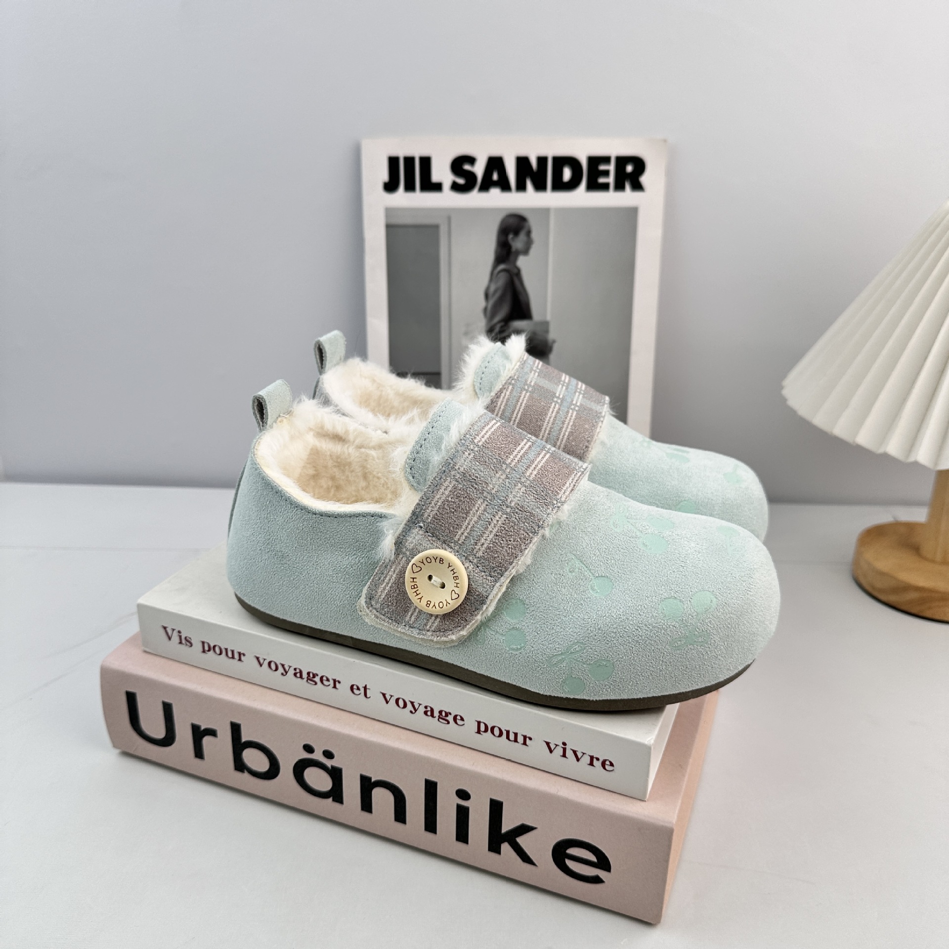 Farwave dulce viento simple Bocken zapatos de mujer 2025 nuevo invierno más terciopelo exterior impresión universal zapatos de nicho de mujer