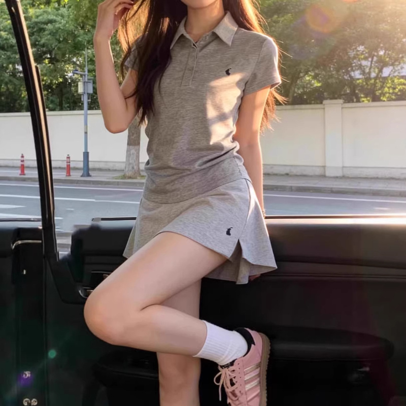 Scan the Qr Code for Rl Ralph Lauren Sports Skirt Set, Basic Versatile Skirt Pants, Regular Shoulder Polo Shirt, Short Sleeve, Fashionable and Simple
