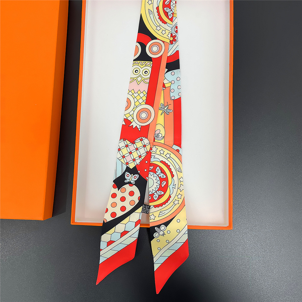 Satin Material Geometric, Bag Pattern All Seasons, Spring Season Women'S Elegant Korean Style Geometric Bag Satin Tassel Silk Scarf