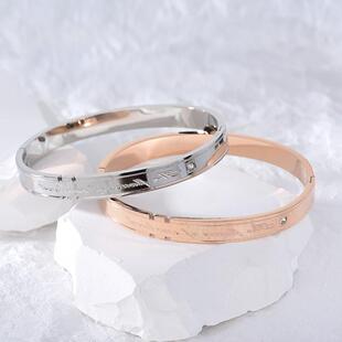 Ӣ����ĸ���C�� �羳���The forever of our love�����C