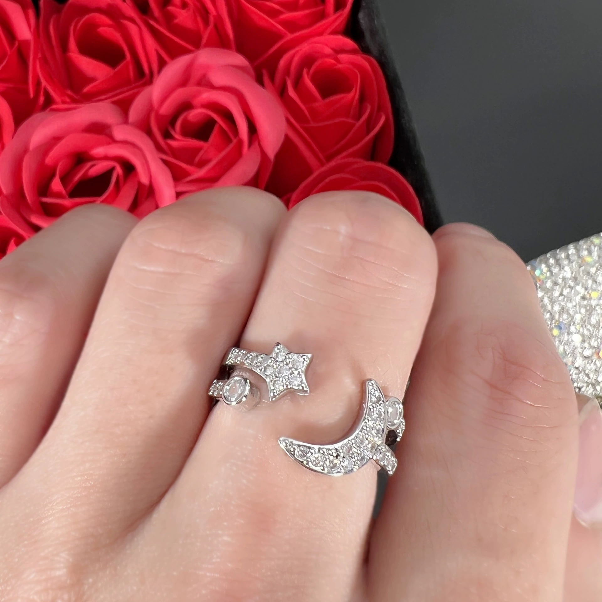 Zirconium, ring with stone, light luxury style, diamond encrusted