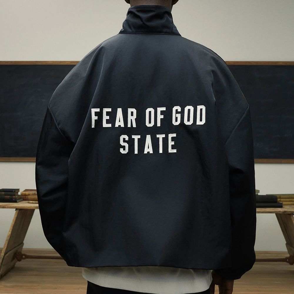 24FW nuevo FOG ESSENTIALS letras pegatinas bordadas bordadas collar chaqueta de collar de hebilla de una sola fila