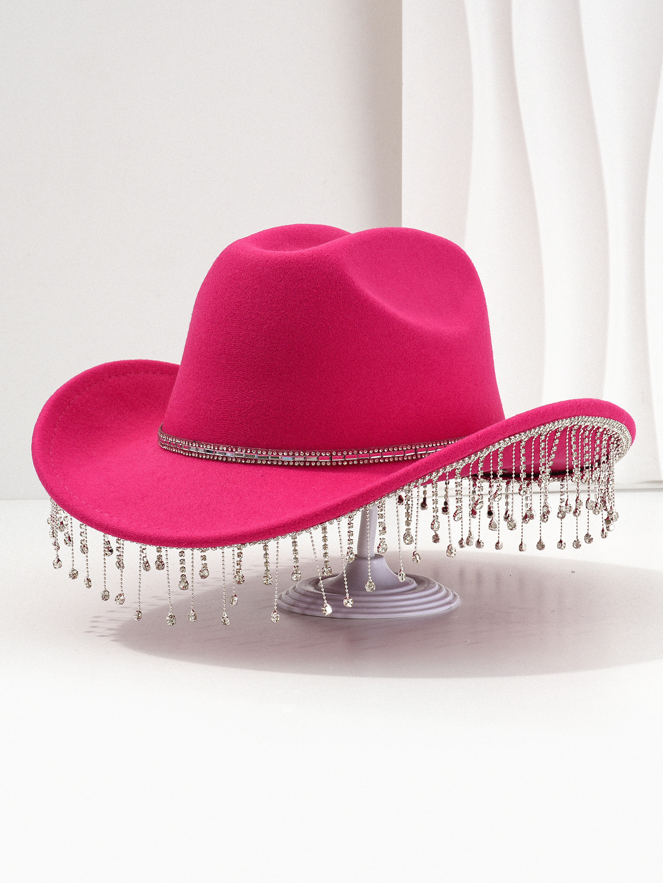 Transfronterizos de explosión de lujo dulce sombrero cuadrado de punto de perforación de cadena de sombrero con diamantes de flange fiesta de baile de música