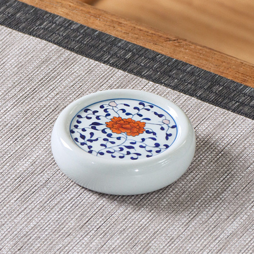 National style retro ceramic underglaze blue and white cover teacup lid holder teapot teapot coaster cover bowl cup lid holder