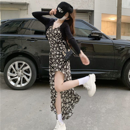 Irregular split floral suspender dress for women's summer new style retro ruffled medium and long A-line skirt