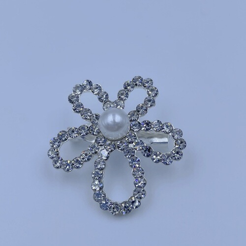 New Korean style simple flower bow brooch children's clothing DIY jewelry diamond brooch small fragrant style suit accessories