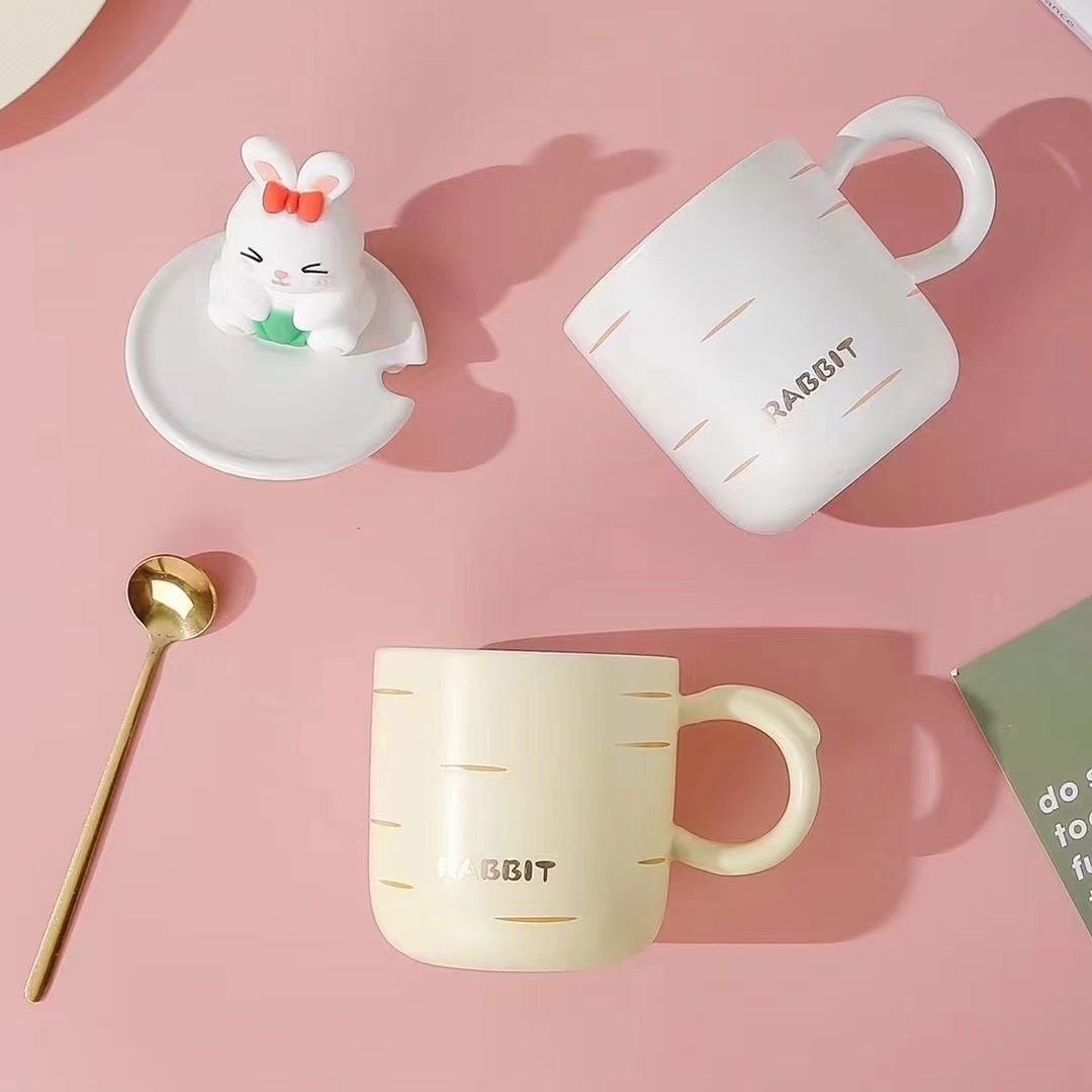 Creativo lindo conejo de dibujos animados Taza de cerámica simple mano regalo taza de café Oficina taza de beber con tapa cuchara