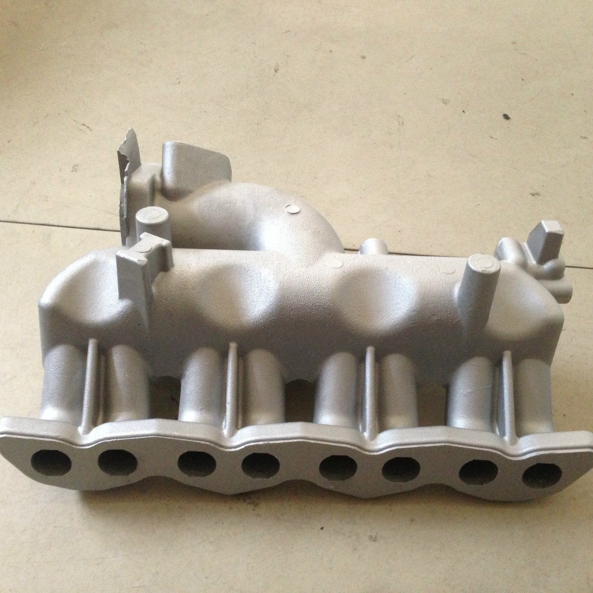 铝合金发动机进气管.铝进气管进气管 发动机 重力铸造