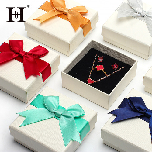 Paper jewelry box jewelry box necklace ring box ribbon bow pendant box earrings ring set packaging box