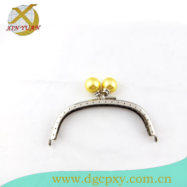 厂家直销手袋铁铰 口金配件， 指甲修剪美容套铁框配件