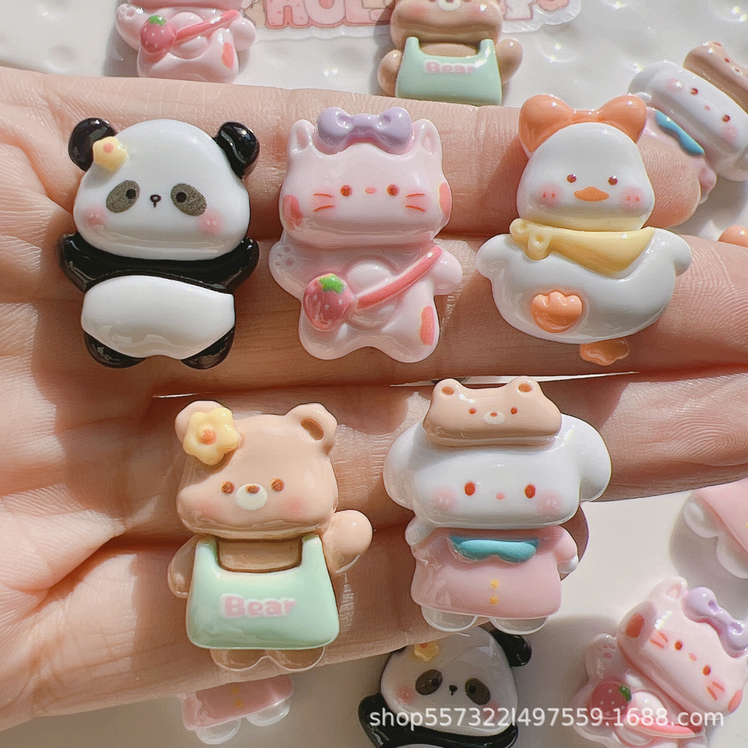 만화 팬더 곰 전화 케이스 헤어핀 보석 수지 액세서리 구멍 신발 DIY 크림 접착제 소재 도매