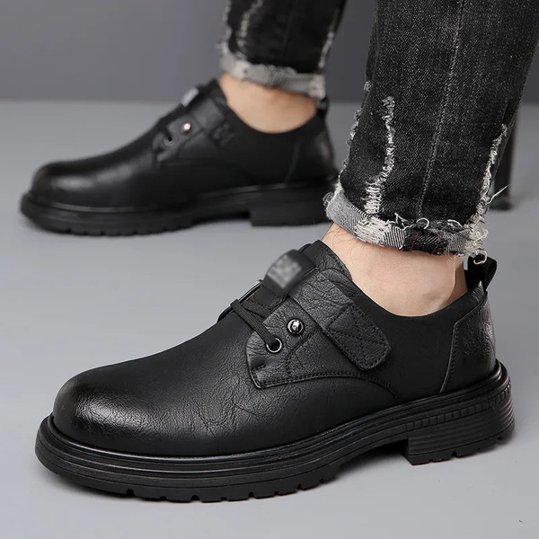 Men's casual demi-season autumn universal shoes made of soft leather