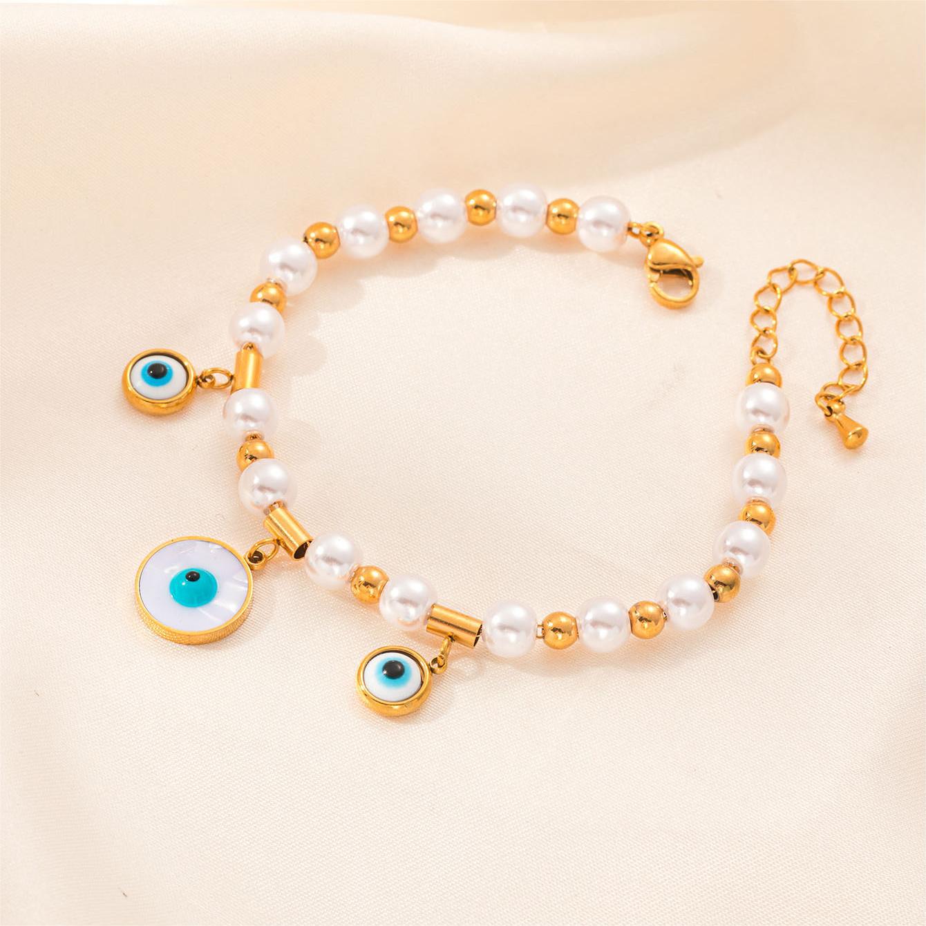 Tres ojos de perla 0054