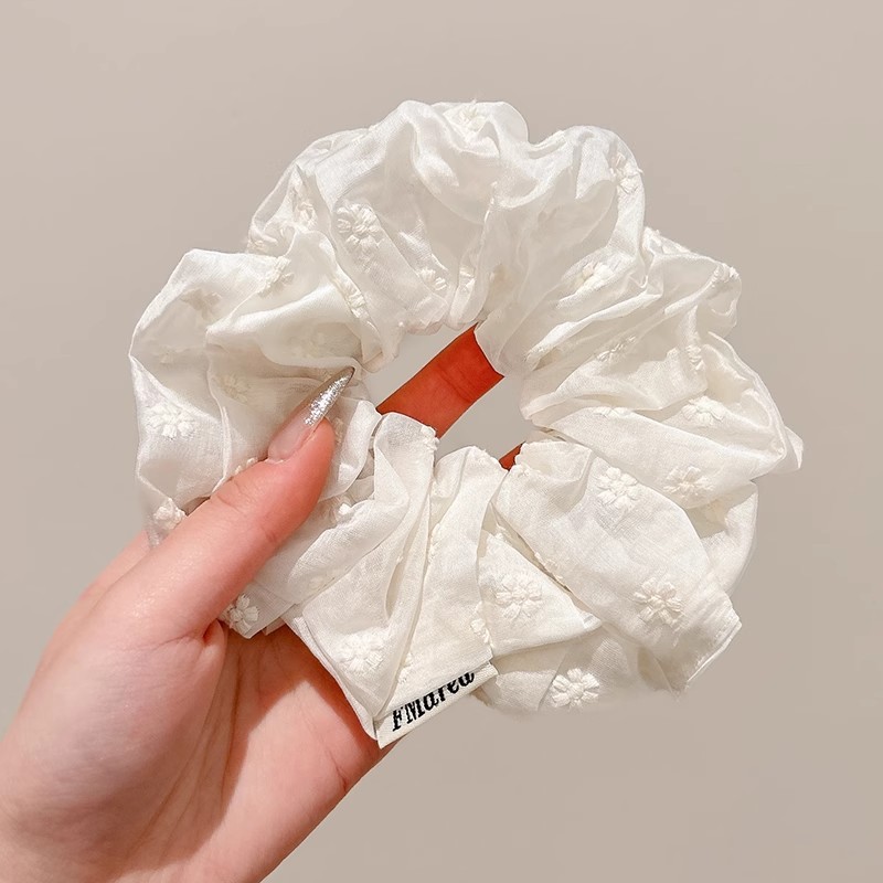 2#유백색 자수 작은 꽃장 원형 약 16cm