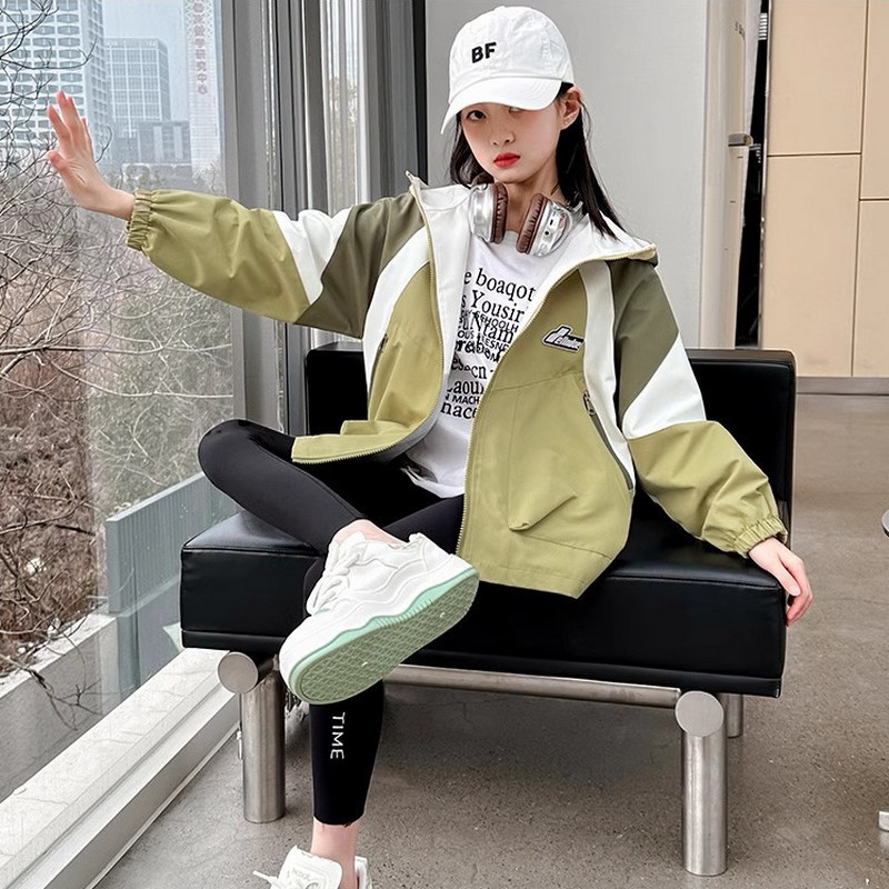 Girls' Coat Spring and Autumn 2025 New Western Style Fashionable Children's Casual Jacket Waterproof Zipper Spring Fashion