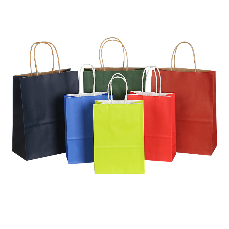 Spot bolsa de mano de papel kraft bolsa de venta para llevar bolsa de embalaje de ropa bolsa de regalo de vacaciones bolsa de papel kraft personalizada