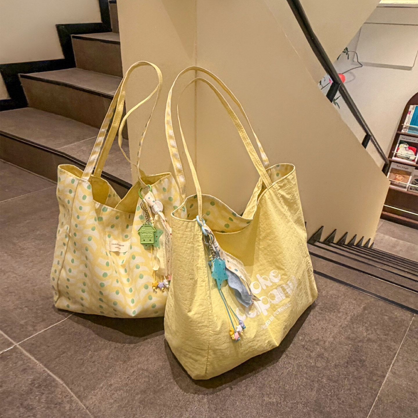 2026 Colorful Nylon Bag for Women, Large Capacity Tote Bag, New Style Handbag for Commuting, Trendy Casual Versatile Shoulder Bag