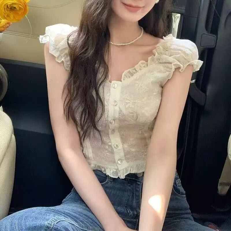 Hot Girl's New Summer Style Bubble French Lace Slim-Fit Shirt, Slimming Waist-Cinching Top, Short Sweet Short-Sleeved Top