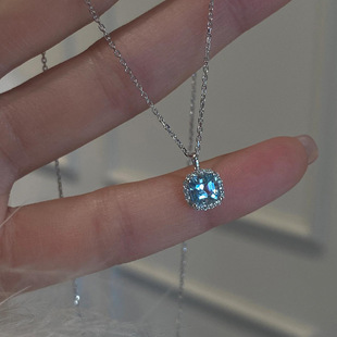 �؃r���{С������Ů�p��С���߼����ʯ�����������|�r���i���