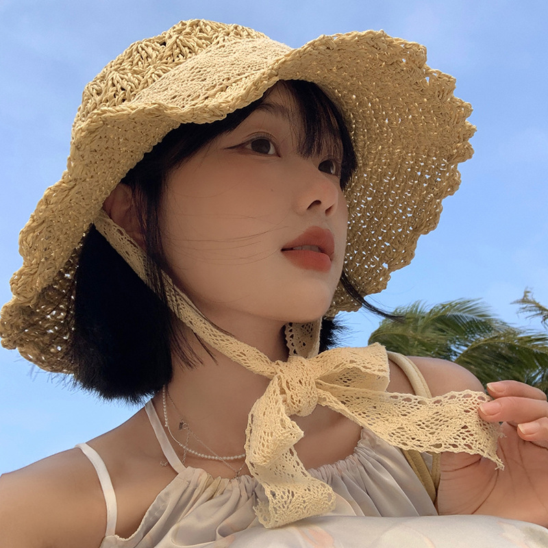 海邊度假草帽女夏季鏤空大帽檐漁夫帽沙灘蕾絲飄帶遮陽防曬帽子潮